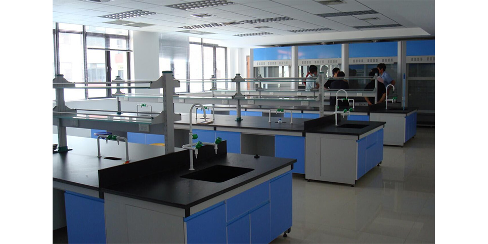 實(shí)驗(yàn)室家具和普通家具有什么區(qū)別，南京實(shí)驗(yàn)室家具廠家
